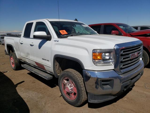 1GT22SEG7GZ391514 - 2016 GMC SIERRA K2500 SLE WHITE photo 4