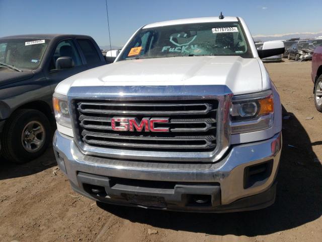 1GT22SEG7GZ391514 - 2016 GMC SIERRA K2500 SLE WHITE photo 5