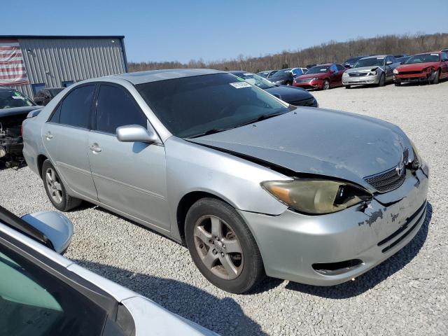 4T1BE32K02U063679 - 2002 TOYOTA CAMRY LE SILVER photo 4