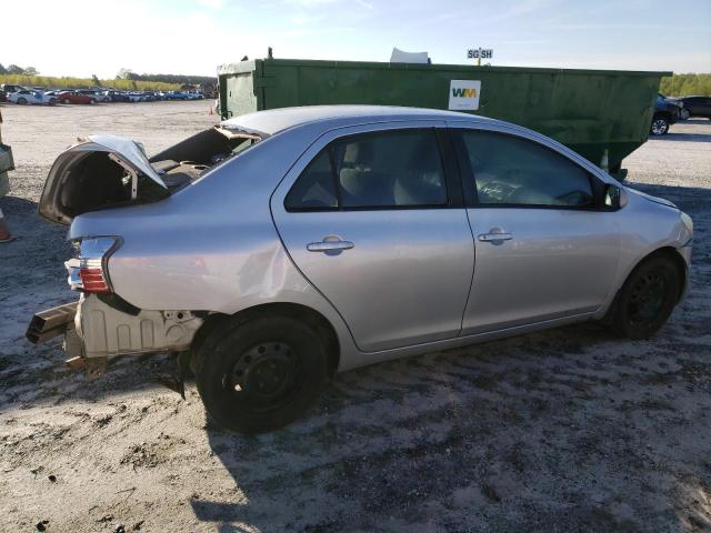 JTDBT923784013246 - 2008 TOYOTA YARIS SILVER photo 3