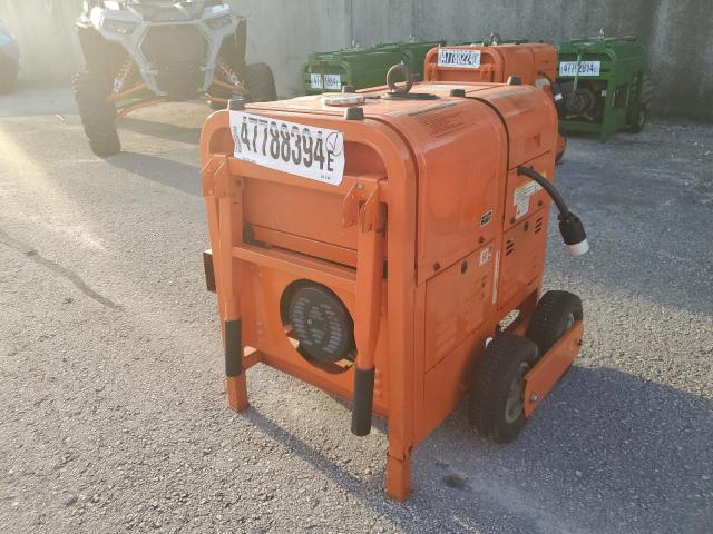 TTB01612 - 2009 TITN TG 7500D ORANGE photo 2