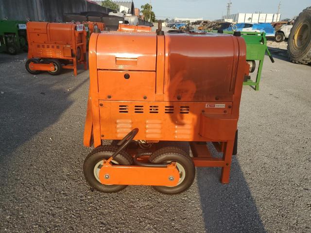 TTB01612 - 2009 TITN TG 7500D ORANGE photo 6
