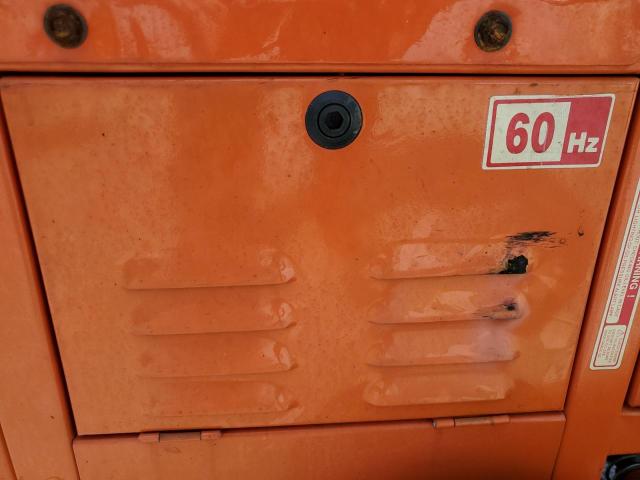 TTB01612 - 2009 TITN TG 7500D ORANGE photo 8