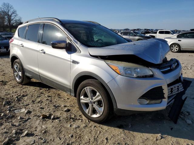 1FMCU9GX2EUC10877 - 2014 FORD ESCAPE SE SILVER photo 4