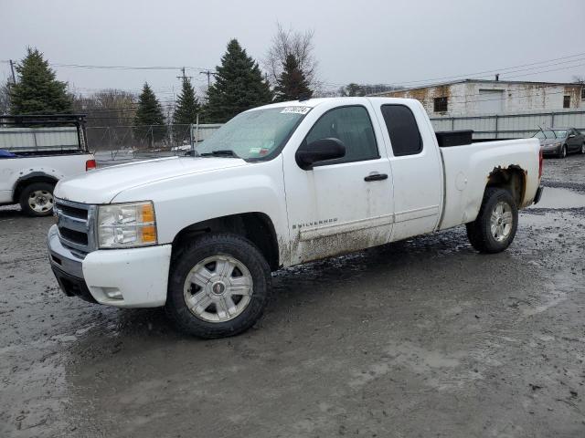 2009 CHEVROLET SILVERADO K1500 LT, 