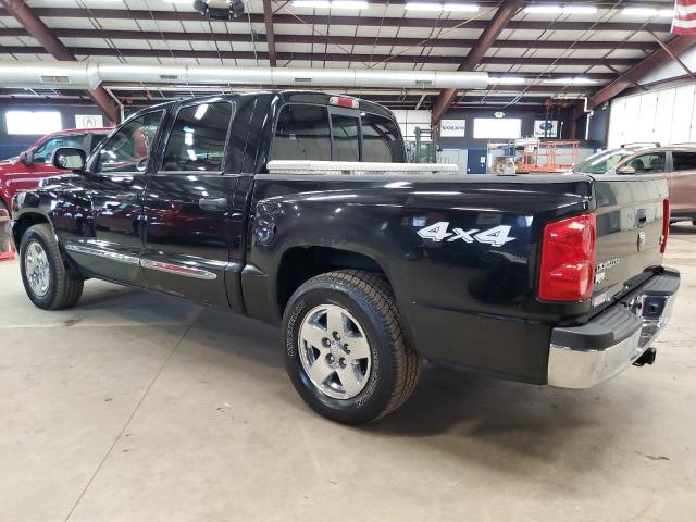 1D7HW58N36S516502 - 2006 DODGE DAKOTA QUAD LARAMIE BLACK photo 2