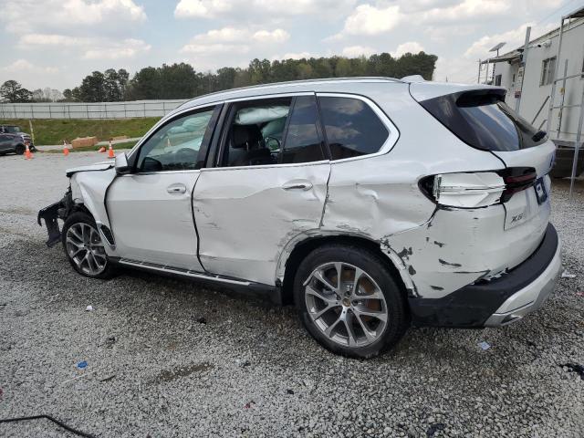 5UX13EU08R9V76221 - 2024 BMW X5 SDRIVE 40I WHITE photo 2