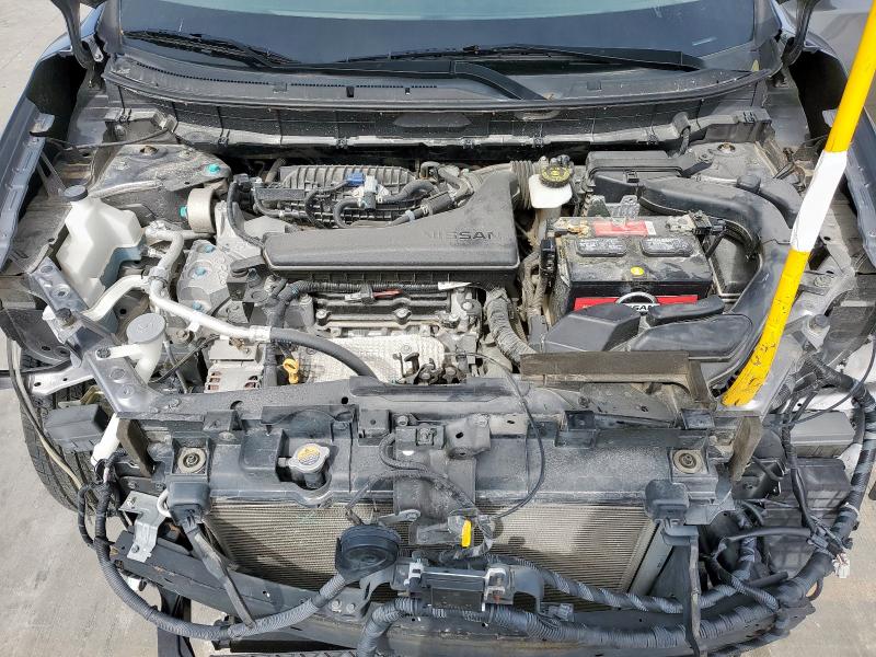 KNMAT2MT4KP526587 - 2019 NISSAN ROGUE S GRAY photo 12