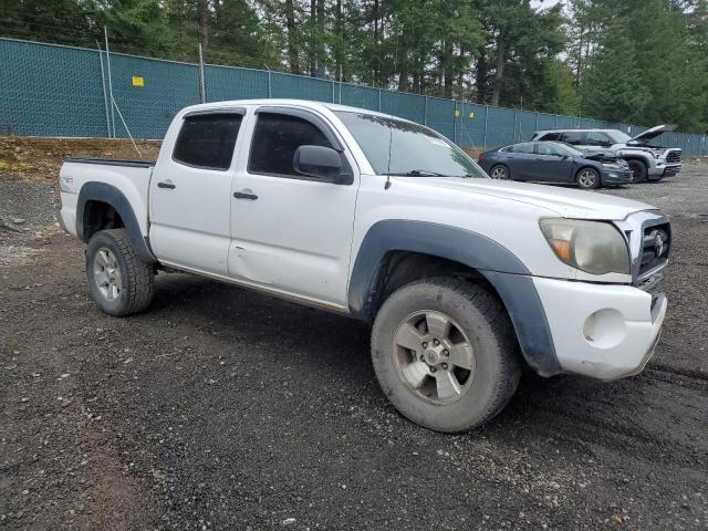 5TEJU62N18Z588491 - 2008 TOYOTA TACOMA DOUBLE CAB PRERUNNER WHITE photo 4