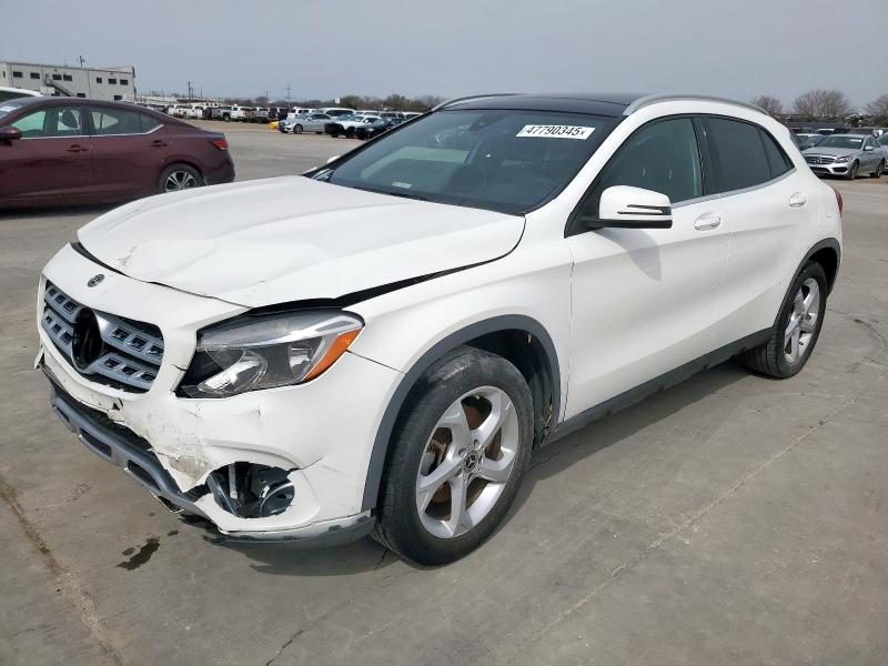 WDCTG4EB0JJ477835 - 2018 MERCEDES-BENZ GLA 250 Beyaz fotoğraf 1