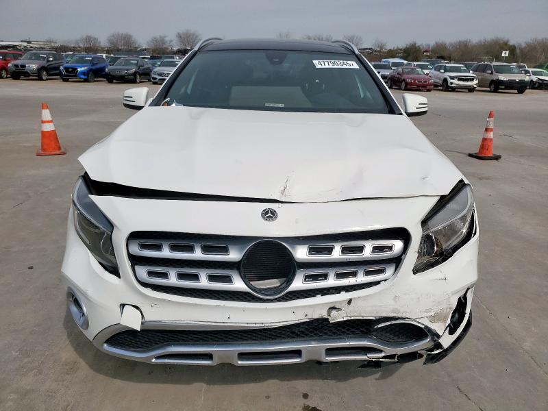WDCTG4EB0JJ477835 - 2018 MERCEDES-BENZ GLA 250 Beyaz fotoğraf 5