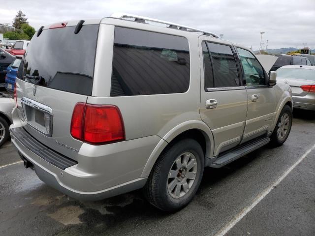 5LMFU28R34LJ41140 - 2004 LINCOLN NAVIGATOR 银色 照片 3
