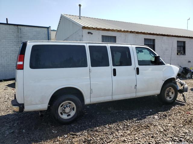 1GAZGMFP6K1362290 - 2019 CHEVROLET EXPRESS G3 LT WHITE photo 3