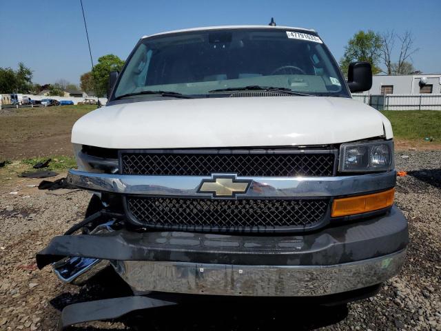 1GAZGMFP6K1362290 - 2019 CHEVROLET EXPRESS G3 LT WHITE photo 5