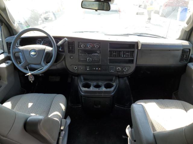 1GAZGMFP6K1362290 - 2019 CHEVROLET EXPRESS G3 LT WHITE photo 8