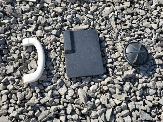 3C6TRVAG5FE517541 - 2015 RAM PROMASTER 1500 STANDARD WHITE photo 13