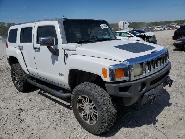 5GTMNJEE5A8137959 - 2010 HUMMER H3 LUXURY WHITE photo 4