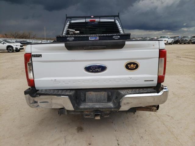 1FT7W2A60HEE25504 - 2017 FORD F250 SUPER DUTY WHITE photo 6