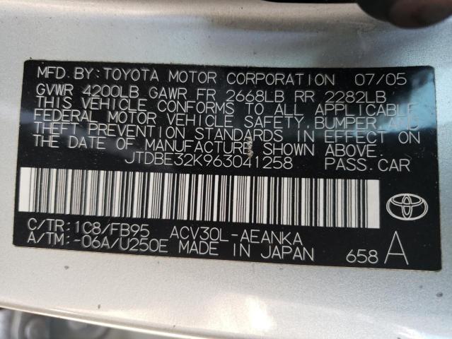 JTDBE32K963041258 - 2006 TOYOTA CAMRY LE SILVER photo 13