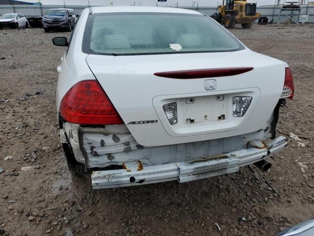 1HGCM56367A189906 - 2007 HONDA ACCORD SE WHITE photo 6