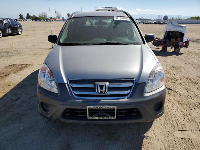 JHLRD68526C003457 - 2006 HONDA CR-V LX GRAY photo 5