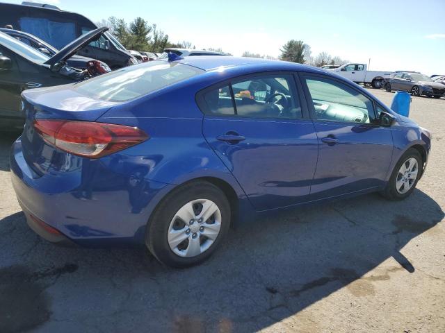 3KPFK4A74HE063189 - 2017 KIA FORTE LX BLUE photo 3