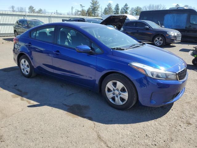 3KPFK4A74HE063189 - 2017 KIA FORTE LX BLUE photo 4