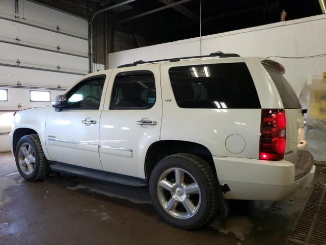 1GNSKCE06BR367617 - 2011 CHEVROLET TAHOE K1500 LTZ WHITE photo 2