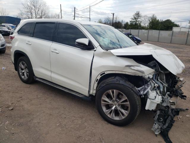 5TDBKRFH7FS099989 - 2015 TOYOTA HIGHLANDER LE WHITE photo 4