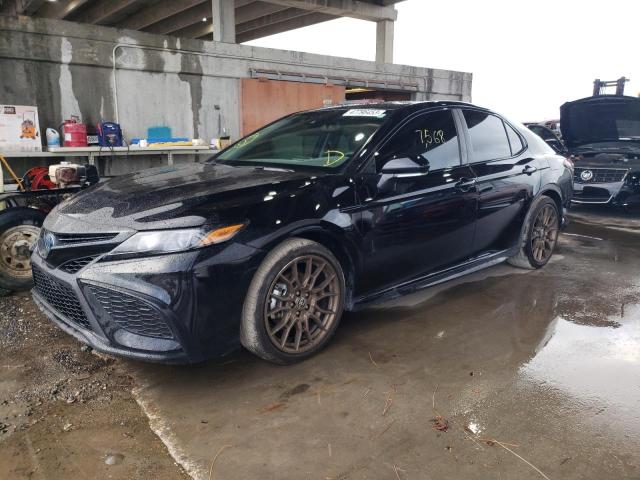 4T1T31AK7PU047406 - 2023 TOYOTA CAMRY SE NIGHT SHADE BLACK photo 1