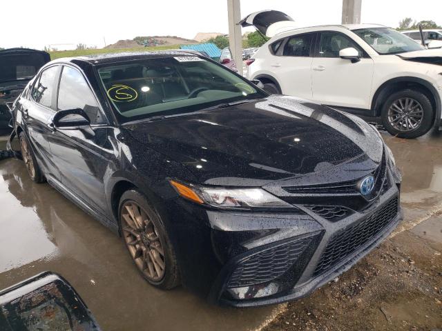 4T1T31AK7PU047406 - 2023 TOYOTA CAMRY SE NIGHT SHADE BLACK photo 4