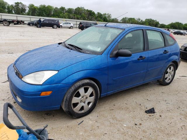 3FAFP37312R222837 - 2002 FORD FOCUS ZX5 BLUE photo 1