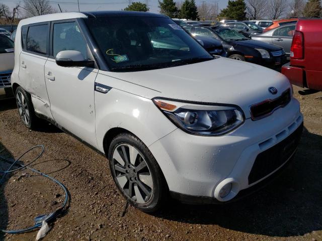 KNDJX3A50F7137158 - 2015 KIA SOUL ! WHITE photo 4