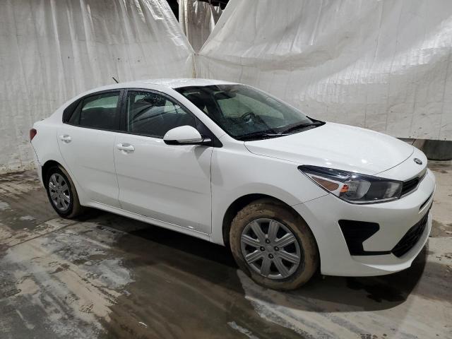 3KPA24AD6ME427218 - 2021 KIA RIO LX WHITE photo 4