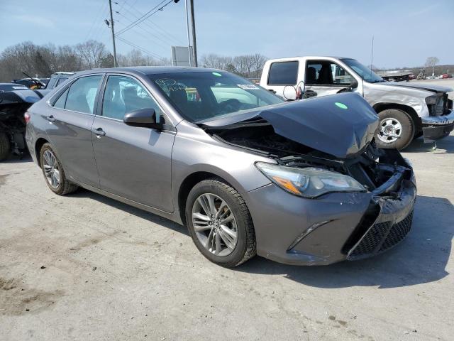 4T1BF1FK7GU261307 - 2016 TOYOTA CAMRY LE GRAY photo 4