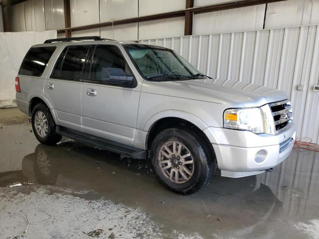 1FMJU1J51BEF49832 - 2011 FORD EXPEDITION XLT SILVER photo 4