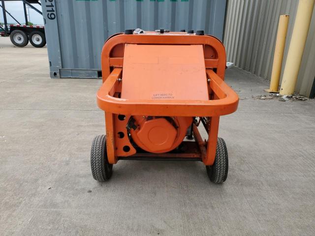 TTB01825 - 2010 TITN TG 7500D ORANGE photo 6