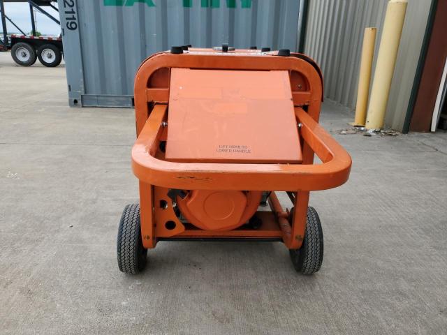 TTB01911 - 2010 TITN TG 7500D ORANGE photo 6