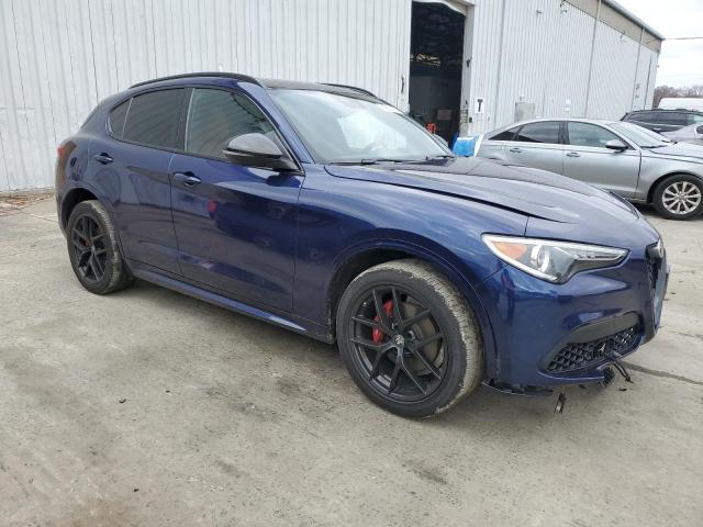 ZASPAKBN0L7C82854 - 2020 ALFA ROMEO STELVIO TI ლურჯი ფოტო 4