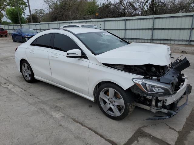 WDDSJ4EB4JN682611 - 2018 MERCEDES-BENZ CLA 250 WHITE photo 4