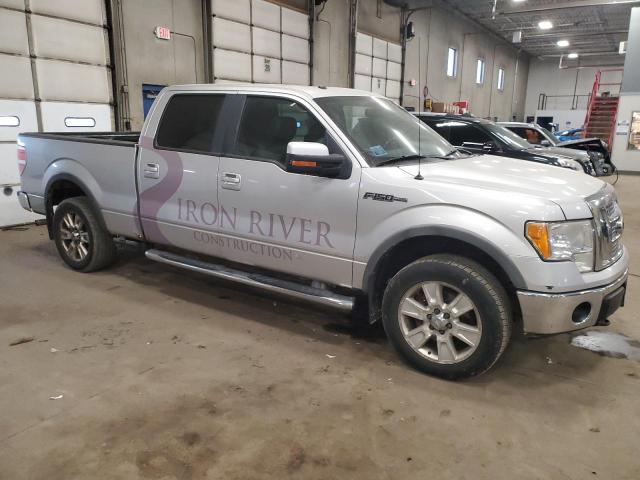 1FTFW1EV2AFD92822 - 2010 FORD F150 SUPERCREW SILVER photo 4