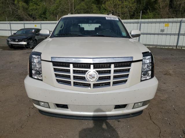 1GYFC66818R227054 - 2008 CADILLAC ESCALADE ESV WHITE photo 5