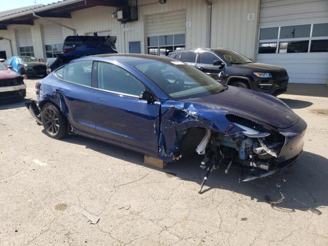 5YJ3E1EB5NF120061 - 2022 TESLA MODEL 3 BLUE photo 4