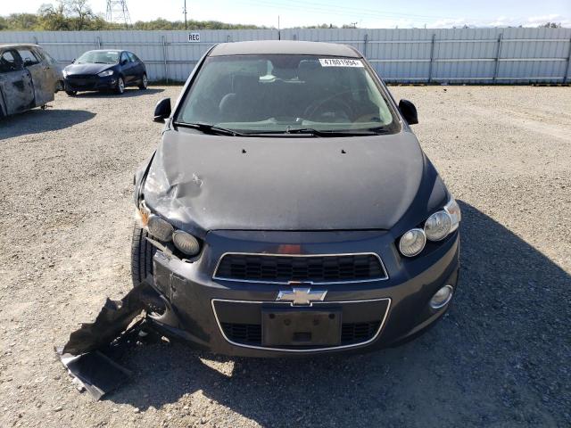 1G1JC6SG2D4146075 - 2013 CHEVROLET SONIC LT GRAY photo 5