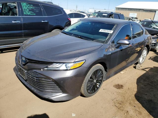 4T1B21HK1JU008676 - 2018 TOYOTA CAMRY HYBRID GRAY photo 1