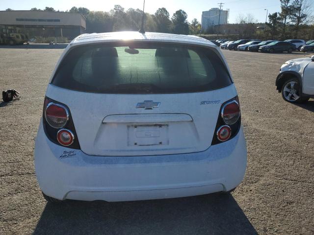 1G1JA6SH0E4213773 - 2014 CHEVROLET SONIC LS WHITE photo 6