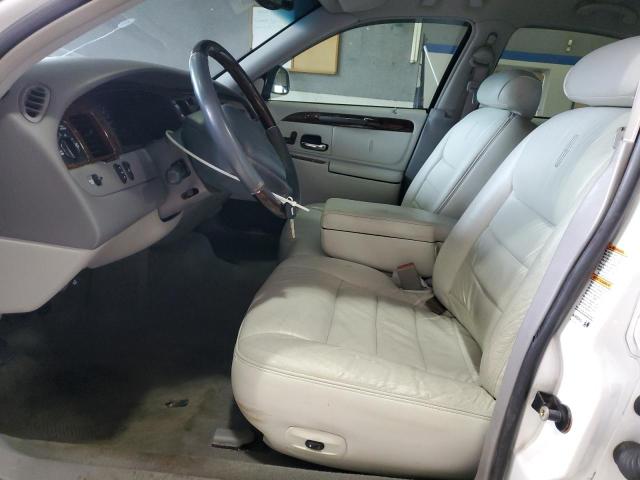 1LNHM81W92Y635551 - 2002 LINCOLN TOWN CAR EXECUTIVE Weiß Foto 7