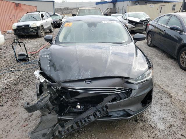 3FA6P0HDXKR192887 - 2019 FORD FUSION SE BLACK photo 5