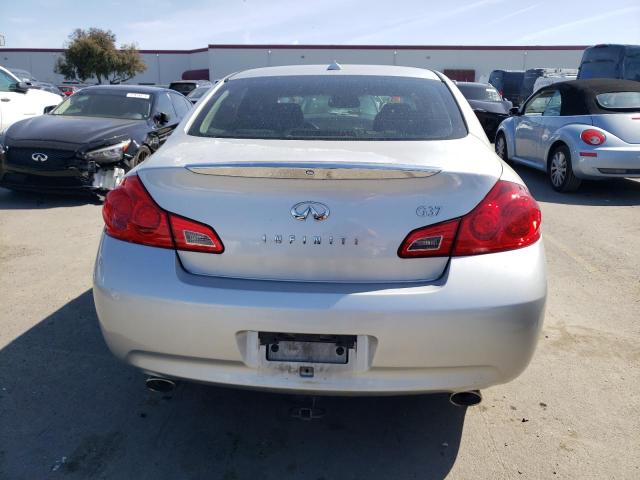 JNKCV61E19M012965 - 2009 INFINITI G37 BASE SILVER photo 6