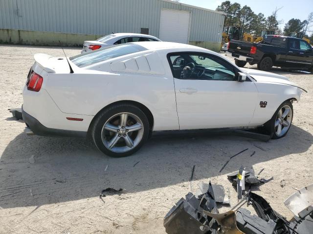 1ZVBP8CF4B5168083 - 2011 FORD MUSTANG GT WHITE photo 3